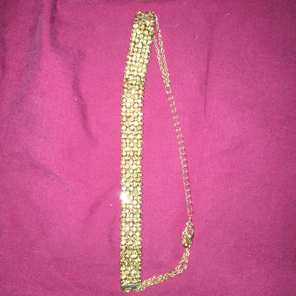 Gold choker